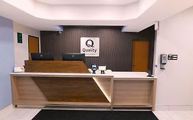 Quality Inn Pontiac